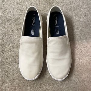 TOMS Women's Clemente Slip-On White Canvas 7